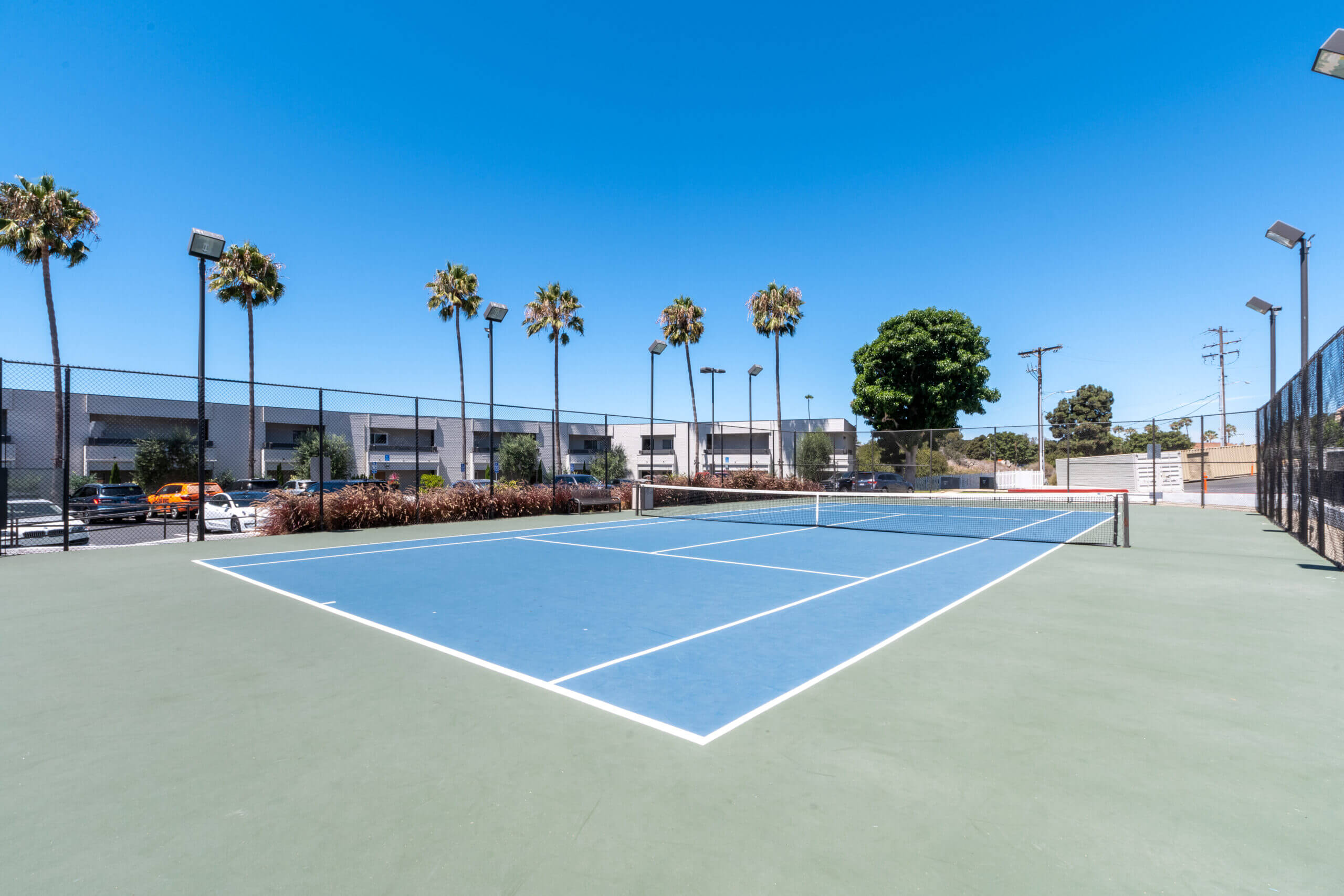 San Clemente Inn Tennis Court