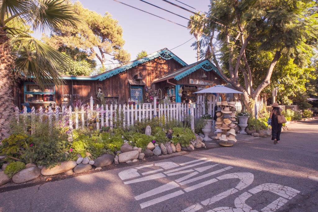 Los Rios Tea House